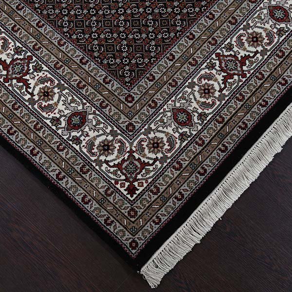 carpetpetals's tweet photo. #Persian_Mahi_Black_With_Cream_Color_Carpet
#Rajdarbaar_Collection
SKU: CP-5407
Materials: Wool on Cotton
Actual Width: 6'7'' (200 cm)
Actual Length: 9'11'' (303 cm)
Shape: Rectangle

price and more details--https://t.co/AauPJ6h6vW

⬆️🙂🖱️➡️👌 https://t.co/uw7jEOVLij