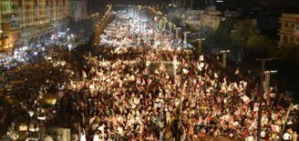 SyedTalaljeff's tweet photo. Jam Pack Crowd At Laiqatabad Fly Over.
#پتنگ_کےرنگMQMکےسنگ https://t.co/tNUuK3fU9F
