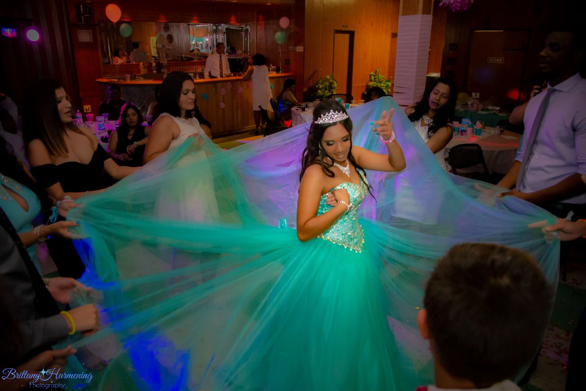 Never miss a chance to dance.  

#bharmeningphotography #njeventphotographer #njphotographer #sweetsixteen #instahappybirthday #sweet16 #sixteen #bordentown  #sheissixteennow #dancelikeknowoneswatching #njweddingphotographer #mysupersweet16 #photographerlife #wedding #weddingday