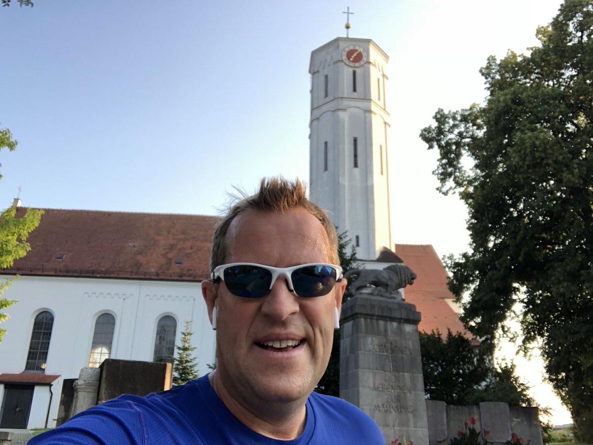 philmihabodytec's tweet photo. Early morning run @mihabodytecGmbH Hq - looking forward to #emstraining with #jeditrainer later this AM - Check out https://t.co/uWSg8qhyhW https://t.co/zY70jwHPid