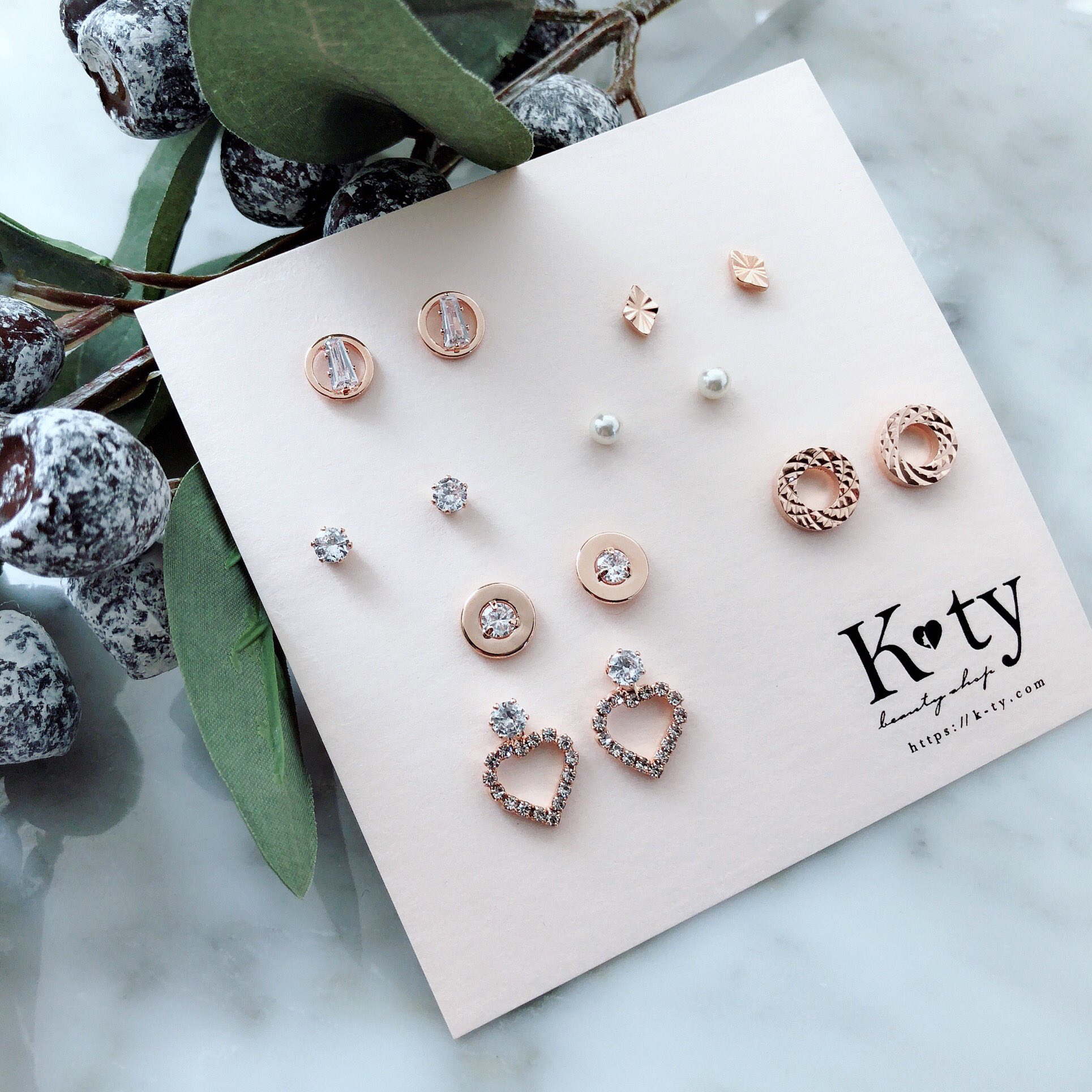 𝖪𝖳𝖸 王道のオルチャンピアスセットをご用意 7点セットでエンジェル2 0と リーズナブル 毎日楽しめるようにセットピアス用意しています 韓国アクセサリー 韓国好きな人と仲良くなりたい 韓国 オルチャンファッション オルチャン 𝖪𝖳𝖸 王道のオルチャンピアスセットをご用意 7点セットでエンジェル2 0と リーズナブル 毎日楽しめるようにセットピアス用意しています 韓国アクセサリー 韓国好きな人と仲良くなりたい 韓国 オルチャンファッション オルチャン