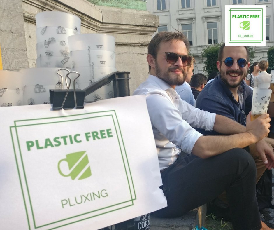 The week has just started & you're already looking forward to its end❓

Some impression from last Thursday, where we finally presented our reusable #PluxCup to bring you in #plux mood 🌎🌳🌱 ⬇️
BE #ReadyToChange & #BeatPlasticPollution😎 @EMAS_EUEcolabel  @EU_MARE @DCallejaEC
