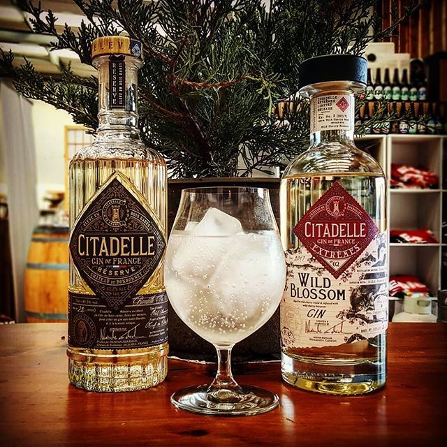 The Gin Guy (@theginguynz) on Twitter photo Keep your eyes peeled for these 2 new super limited edition <a href="/citadellegin/">Citadelle Gin</a> creations hitting NZ shelves soon. Citadelle Reserve aged in 5 different casks and the Wild Blossom has been aged in cherry wood and infused with wild cherry blossoms. #citadellegin #ginz #ginzealand #… Keep your eyes peeled for these 2 new super limited edition <a href="/citadellegin/">Citadelle Gin</a> creations hitting NZ shelves soon. Citadelle Reserve aged in 5 different casks and the Wild Blossom has been aged in cherry wood and infused with wild cherry blossoms. #citadellegin #ginz #ginzealand #…