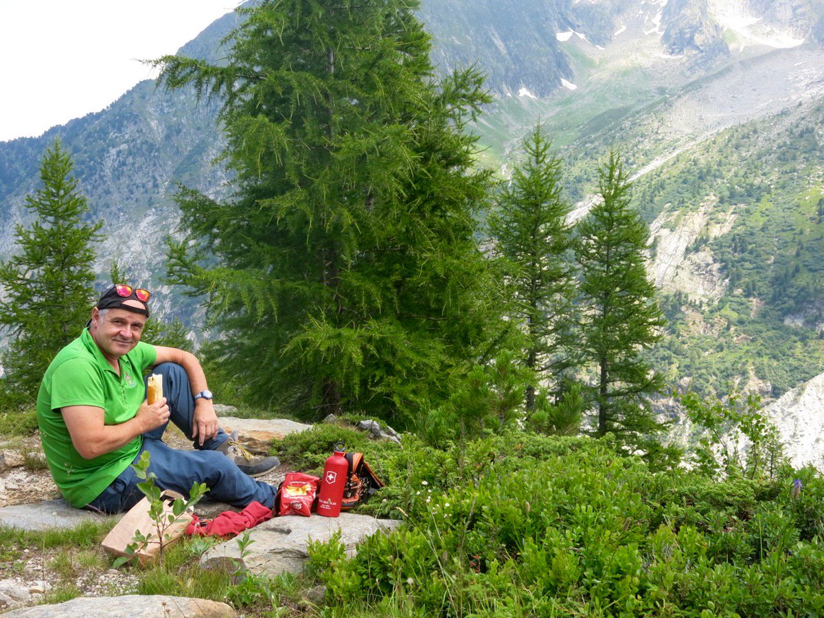 PlanetSKI Snow News tweet media