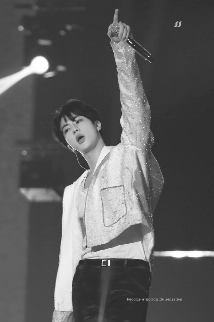 JINAESTHETlCS's tweet photo. https://t.co/uM2xOxYHe3