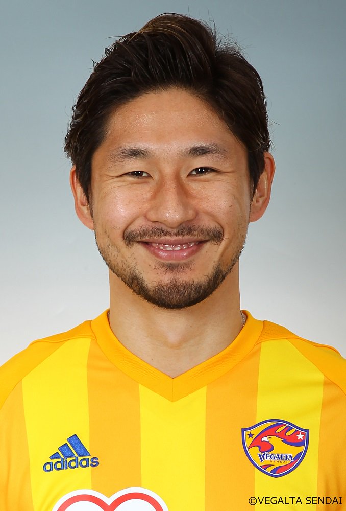 J2最下位の京都に仙台mf金久保順が完全移籍加入 1つでも上の順位を サッカーキング