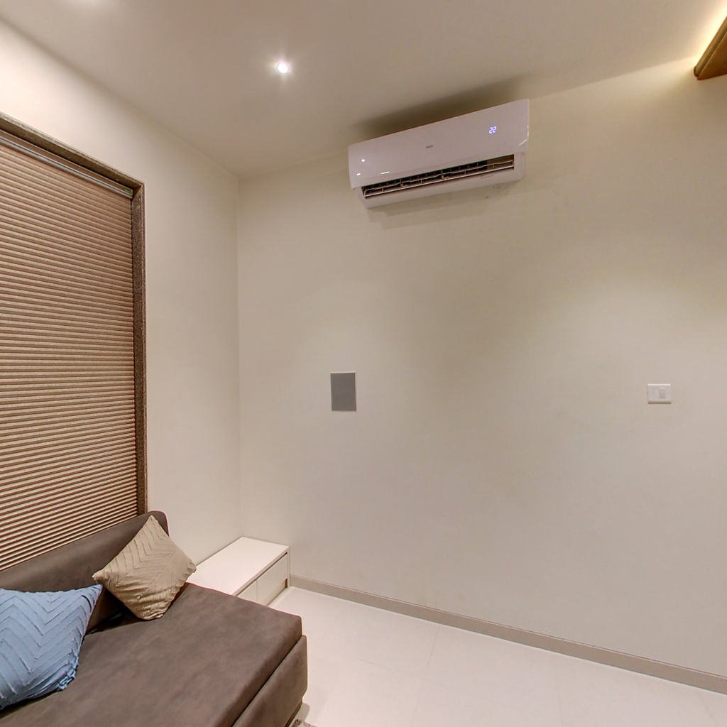 sakariya_group's tweet image. The #minitheatre at #SvayamSymphony is like your own personal #CinemaHall where you can enjoy your favorite movie with your loved ones &amp;amp; have a great time. #Luxurious 4BHK #Bungalows in #Anand.

Call +91-7820009900 &amp;amp; visit sample house bit.ly/2AMG0sR #SakariyaGroup