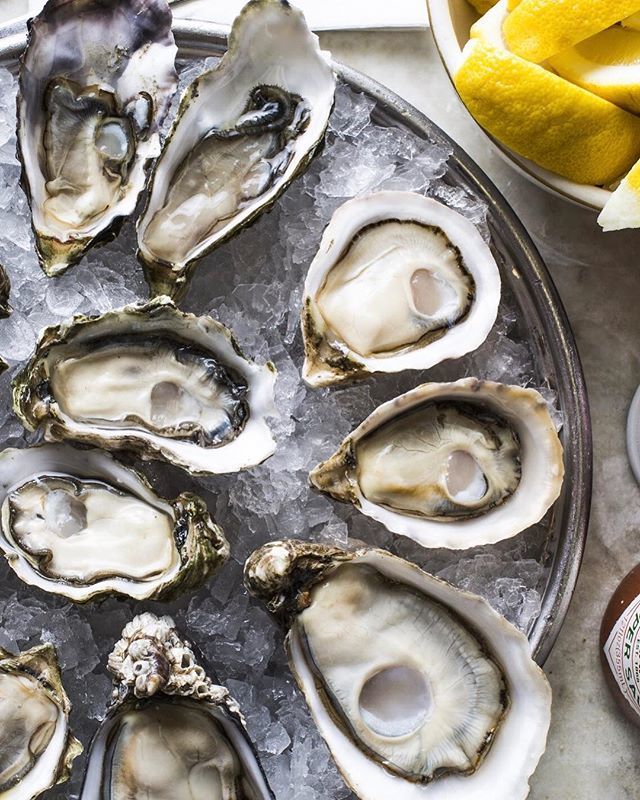Have you heard? The Altantic Oyster Bar &amp; Grill have launched $2 oysters 🥂 Popping-up Monday to Wednesday, start your week at <a href="/theatlanticrest/">theatlanticrest</a> ✨ Check out more of the menu on stories ✌🏻#melbournepopups #oceantoplate ift.tt/2Ll8G4q