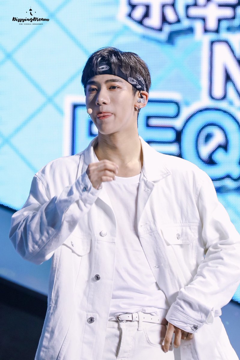 DizzyingD's tweet photo. 180721 NEX7 fanmeeting in Shanghai【HD】

 #丁泽仁 #dingzeren #딩저런 #정택인 https://t.co/g8wvMD8nUn