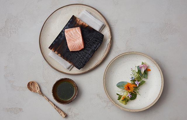hide_restaurant's tweet photo. Wild salmon grilled over cedar wood, leek vinaigrette & herb butter #hideground #olliedabbous #salmon #foodie #londonrestaurants image by @joakimblockstrom https://t.co/4e1FxHvHCe https://t.co/SLCoMtMfLo