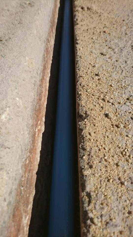 Vodasol1's tweet photo. Sand bed being prepared in #microtrench followed by the #installation of #fibre sleeve #neatwork  #Internet https://t.co/rDjlxqXQgW
