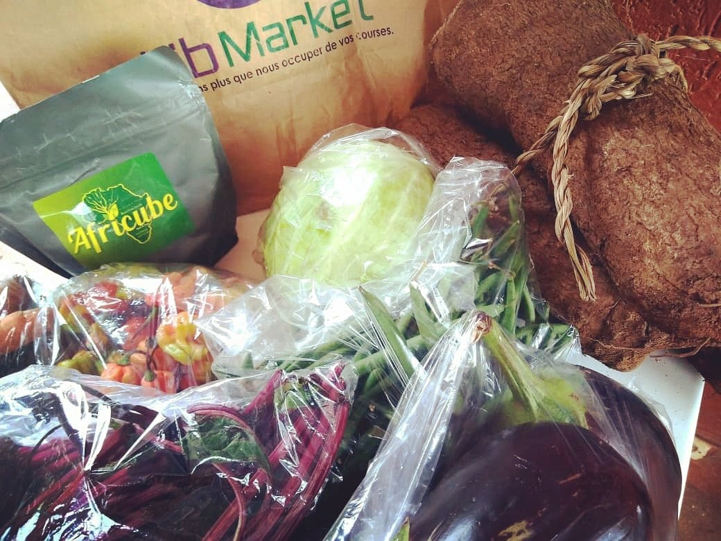LibMarket228's tweet photo. Sur https://t.co/SCZdeYJdNA, faire vos courses n'a jamais été aussi simple! Achetez en quelques clics, payez via #flooz ou #Tmoney, et nous irons au marché pour vous rapporter tout ce dont vous avez besoin! Testez-nous! C'est satisfait ou remboursé #tgtwittos #african #team228 https://t.co/oSmf1wKVuu