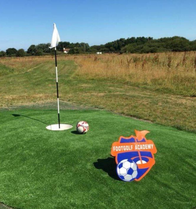 FootgolfAcademy's tweet image. 3 More days until we challenge @achrisevans to some Footgolf fun at @Carfestevent Bolesworth