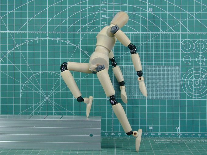 自由なポーズ人形 Togetter