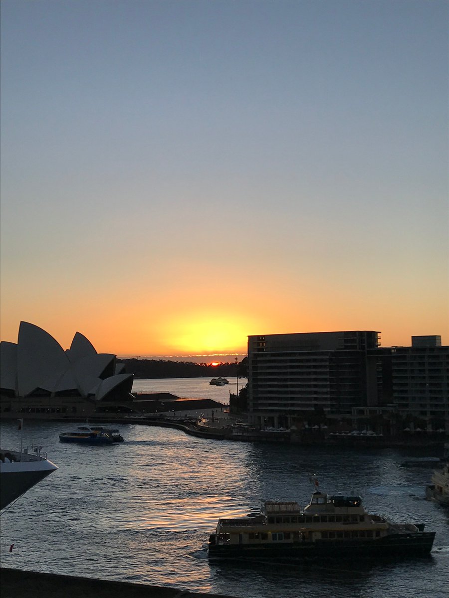 DrPaulaDootson's tweet photo. @MonashACRS will be live tweeting their Retail Thought Leadership event tomorrow in Melbourne feat. @DrPaulaDootson (me!) from the @ChairDigEconomy talking 'designing-out-deviance' and 'embracing deviance-led-innovation'. #stateoftrust2018 [Here's a pic from SYD event this AM 😍] https://t.co/12Rz5xMCV9