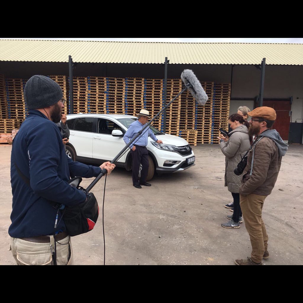 LoftHouseMovie's tweet photo. Behind the scenes on the set of @lofthousemovie. What a team! #makingmovies #fortheking #faithbased #addiction #onlocation https://t.co/i3EjeZYtTq