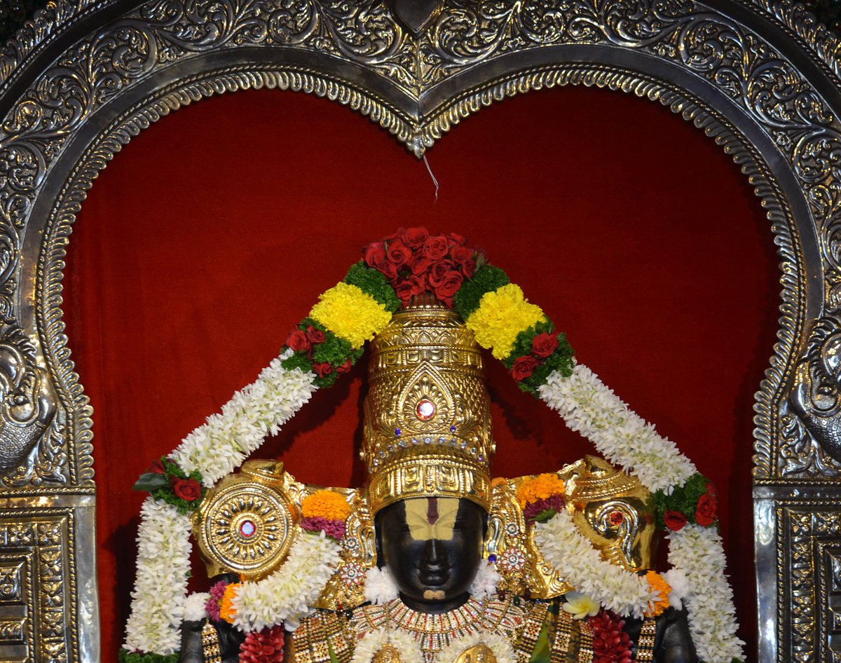 ISKCONPune's tweet photo. #ISKCON #PUNE #ISKCONNVCC #ISKCONPUNE #DailyDarshan #24rd #July #All #Mix#Photos
For more #Krishna Photos: https://t.co/QQnZUBIn6k …
Temple Timings https://t.co/qb3IYoWWnF https://t.co/corURnF5o6