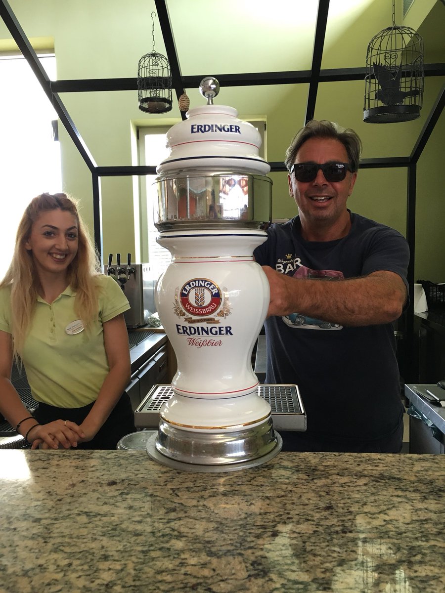 Wagonkered serving Erdinger in Kos !! We are truly mobile ! #mobile bar #erdinger #bitburger