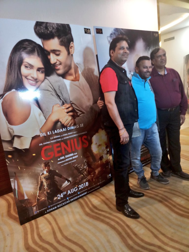 The producers @DeepakMukut and #KamalMukut, along with director @Anilsharma_dir posing for the shutterbugs! #GeniusTrailer