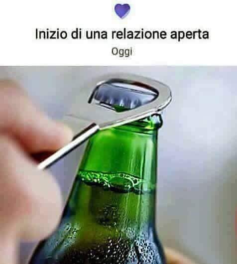 ItalianDiwine's tweet photo. 🍷L'AMORE AL TEMPO DEI SOCIAL🍷https://t.co/sdvBCTmnpf🍷#wine #vino #italiandiwine #photooftheday #funny #winelover #wineporn #foodporn #italy #madeinitaly #italianwine #redwine #goodwine #berebene #drinkgood #wineshop #sociallove #picoftheday  #vinoitaliano #wein #winetime https://t.co/Z4disuHFEY