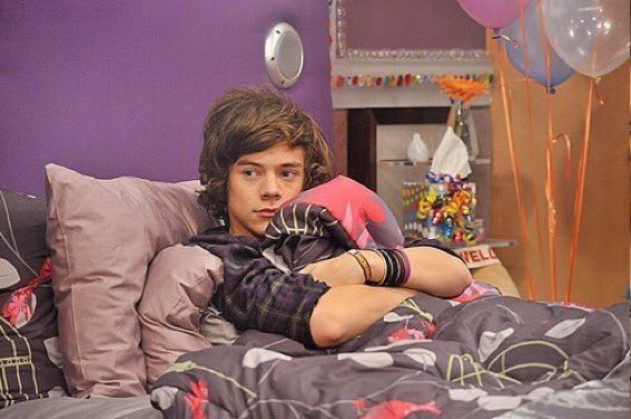 blinkbutera's tweet photo. @Harry_Styles i thought you had forgotten https://t.co/5LtGJNv1JK