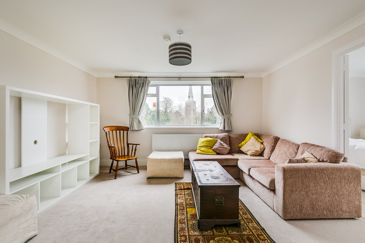 Chestertons Putney tweet media