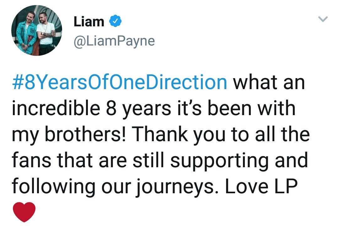 _iam_desy_'s tweet image. #WeWantInfinityMusicVideo
Niall: #8YearsfOneDirection
Louis:#8YearofOneDirection 
Harry: si è completamente dimenticato dell’esistenza degli hashtag
Liam: l’unico che ha scritto giusto l’hashtag
Welcome to the Disagioland