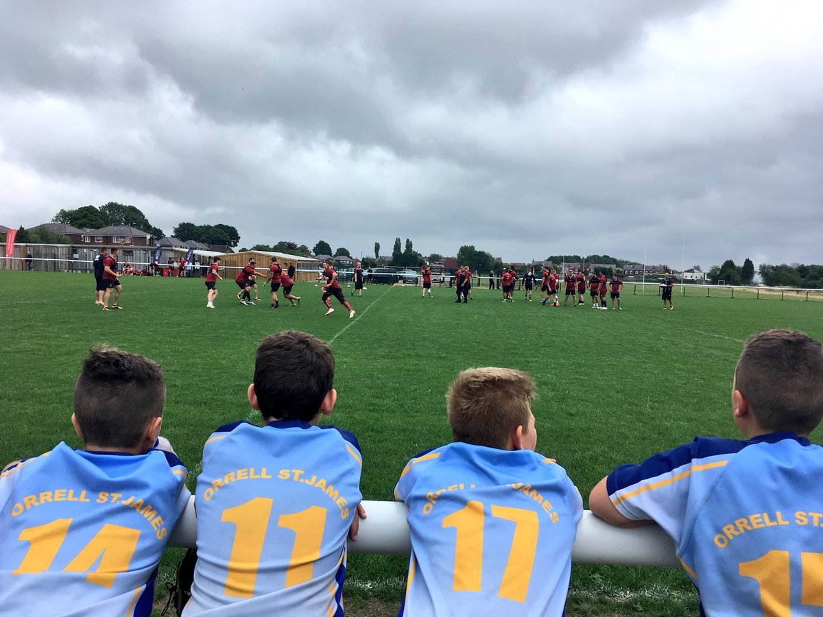 WiganWarriorsCF's tweet photo. Camp turns attention to @WiganWarriorsRL First Team session @OSJARLFC https://t.co/MvOOBvteM4