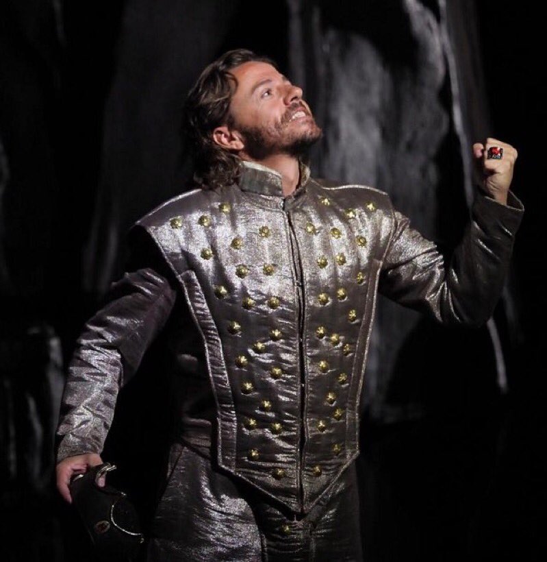 luiscalduch's tweet photo. 🇪🇸 LA FAVORITE #Barcelone #Donizetti @Liceu_cat #PatrickSummers #ClémentineMargaine @barcellonadani @evemaudhubeaux @Spikelmyers #StephenCostello #MarkusWerba @OlivieriBariton @ScheppelmannCh #opéra #Barcelona #Catalunya @anaclasemusique ➡️ https://t.co/B4Qzsdio2k https://t.co/nZokqqqJp8