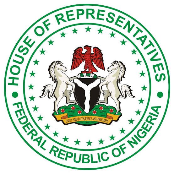 OfficialPDPNig's tweet photo. Breaking News! Gale of defection hits @OfficialAPCNg as 32 Honorable members of the APC in the House of Representatives have defected to the @OfficialPDPNig and 4 others to one of our sister Party, (CUUP), the African Democratic Congress (ADC). ...More to come https://t.co/Z9Sm9Tq1E2
