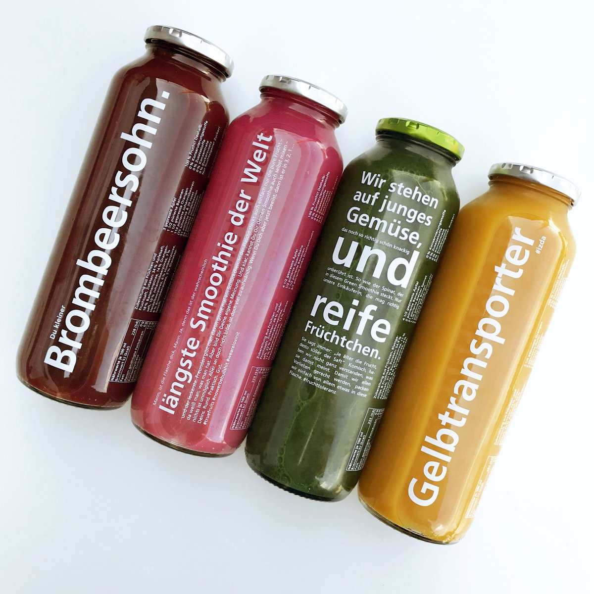 truefruits's tweet photo. Wir stehen auf junges Gemüse und lange Smoothies, Du Brombeersohn. #dickedinger #750ml #tripletrouble #neuetextesindda #brombeersohn #izda #truefruits https://t.co/DywjNdi5Z5