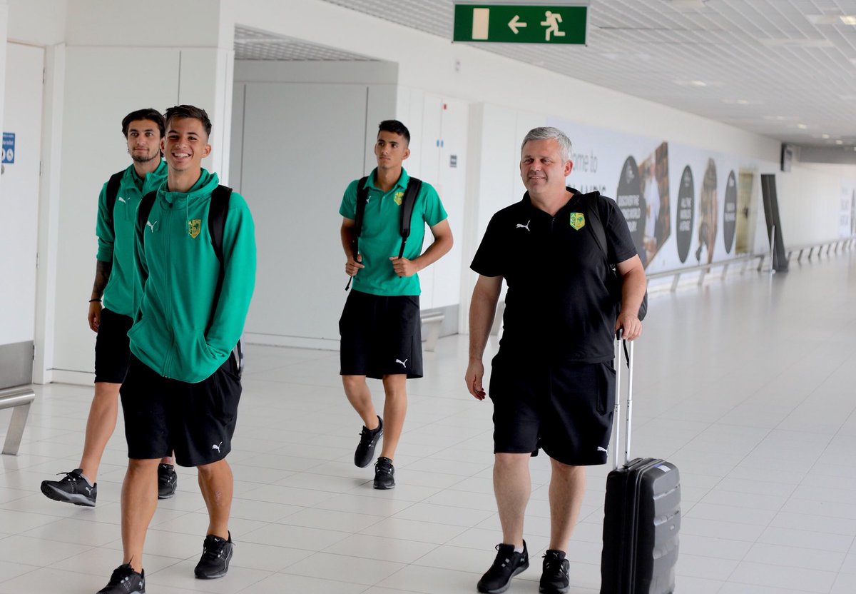 AEKLARNACA's tweet photo. 📍Birmingham
#aeklarnaka #aeklarnakafc #ontheway #BirminhamAirport #UEL #SecondQualifyingRound https://t.co/qcpq5Q7PBl
