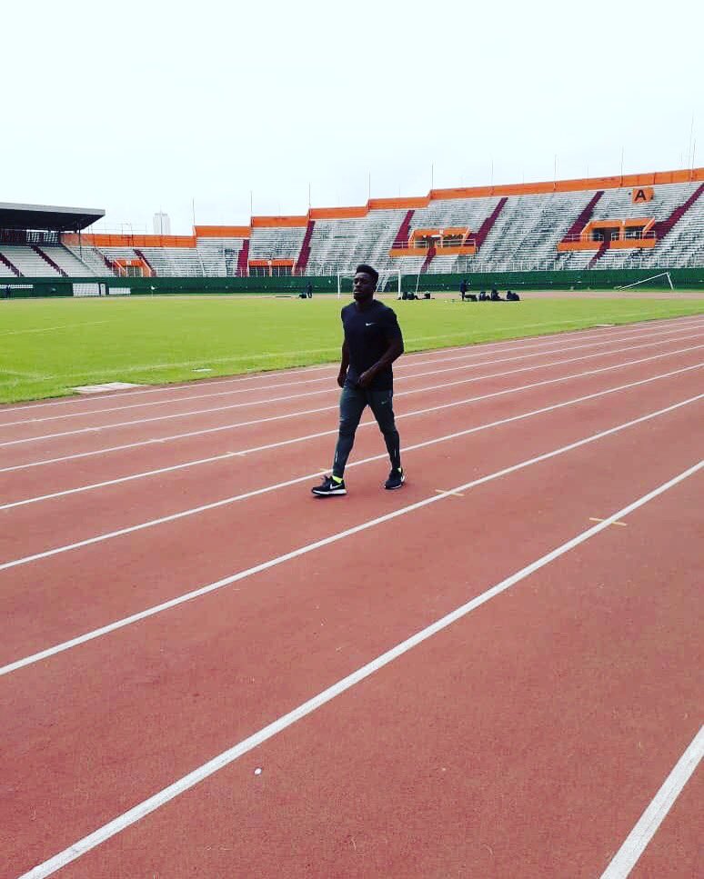 On se prépare pour les championnats d’Afrique.

#ArthurCG | @jumo_wemo 
Spécialiste ivoirien des 100M &amp; 200M
2xVice-champion aux VIIIe Jeux de la Francophonie 2017
#EnRoute
#Bientôt
#CIVSport #Team225 #Lagos