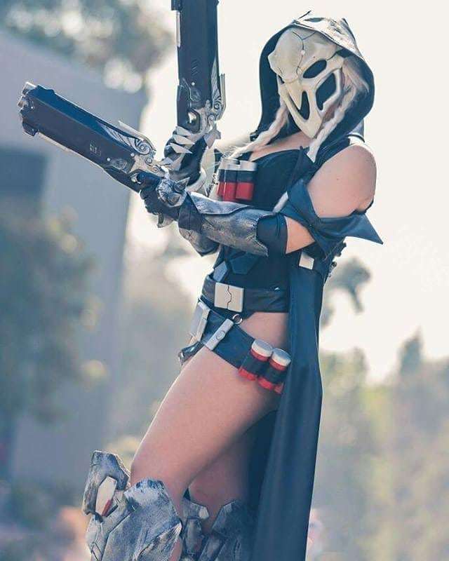 ShareMyCosplay's tweet photo. #Cosplayer @lillabeecosplay with an epic shot of her #Overwatch #Reaper! #cosplay #videogames
Visit https://t.co/AFMrtP3bhX for more cosplay. As well please post your newest cosplay to our new subreddit. https://t.co/Kgd54WyFwy
#fb #tb #overwatchcos… https://t.co/nflvhgfYij https://t.co/jn9mjAOZVN