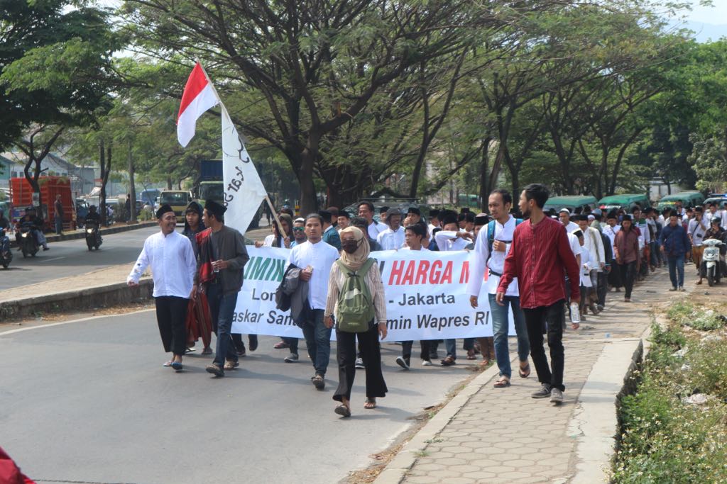 Katingan01's tweet photo. Santri dukung Jokowi &amp; Cak Imin (JOIN 2019) harus.... 
#JokowiCakImin2019 
#join2019 
@jokowi 
@cakimiNOW 
@Jazilul_Fawaid 
@manika_ARB 
@DPP_PKB https://t.co/scWq6DDyAx