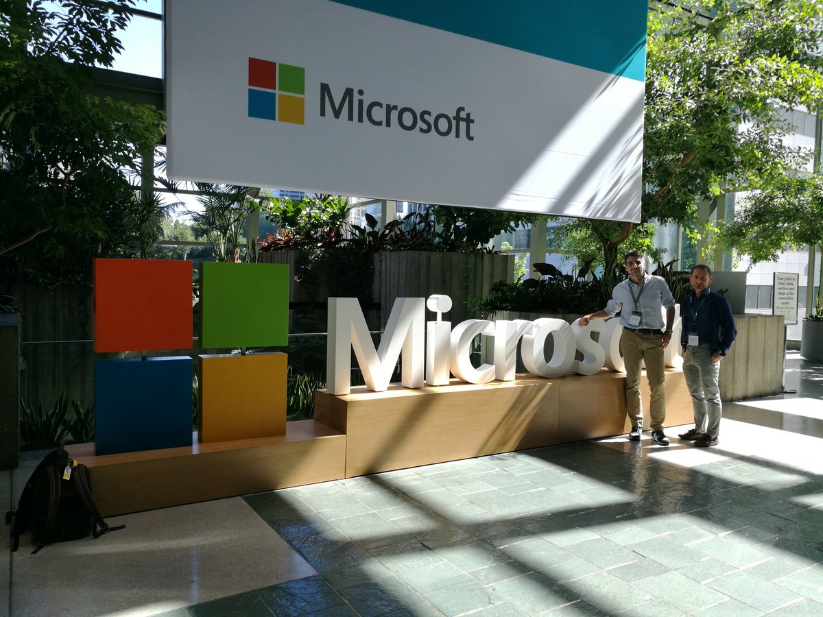 eossolgroup's tweet photo. Seattle, #MSBizAppsSummit, il team #EosSolutions alla scoperta delle ultime novità sulle business application #Microsoft https://t.co/FsqNxTScri