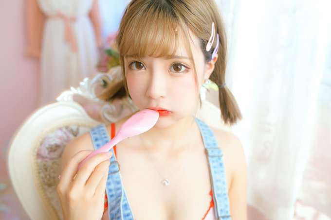 Twitterのコスプレ画像23