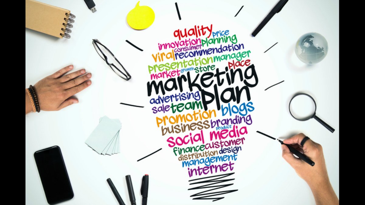 5 essential elements of an effective #marketingplan. Learn more → ow.ly/zx5N30l0Te6 #marketingstrategy <a href="/Rieva/">#🟦 🟧 Rieva Lesonsky 🌻🌻🐞⚾️</a>