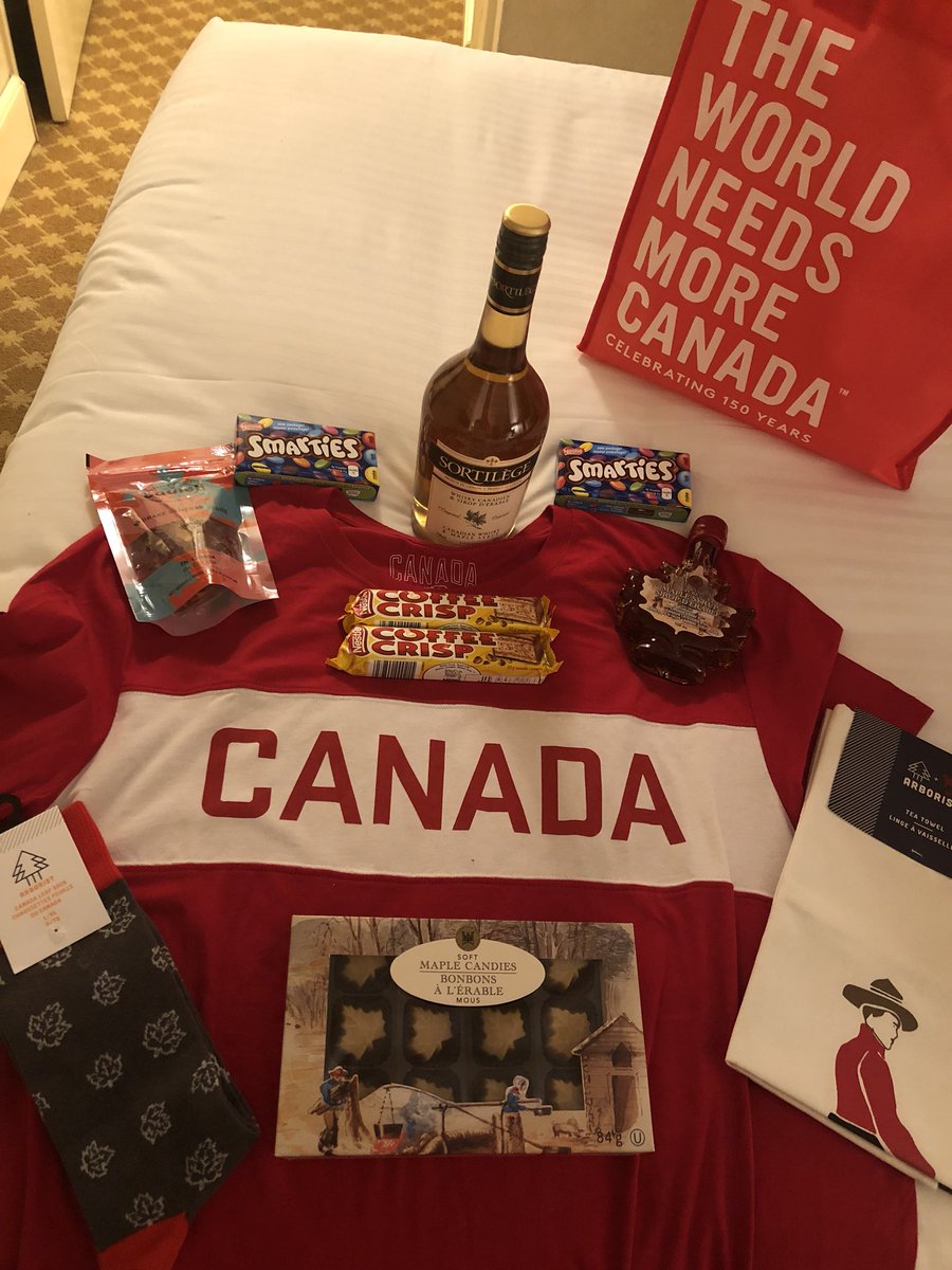 pamelaeyring's tweet photo. I love international auction items especially from Canada!  @the_psow @PDIPOA #protocolbos18 https://t.co/8XYUQ2JTaK