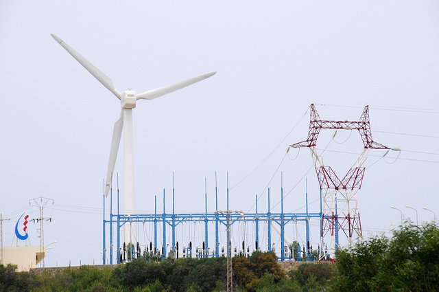 Did you know the World Bank Group is generating or integrating 18 gigawatts of new renewable energy into ⚡electricity grids? Discover how we are financing for #ClimateAction: wrld.bg/Cdan30l1AQY