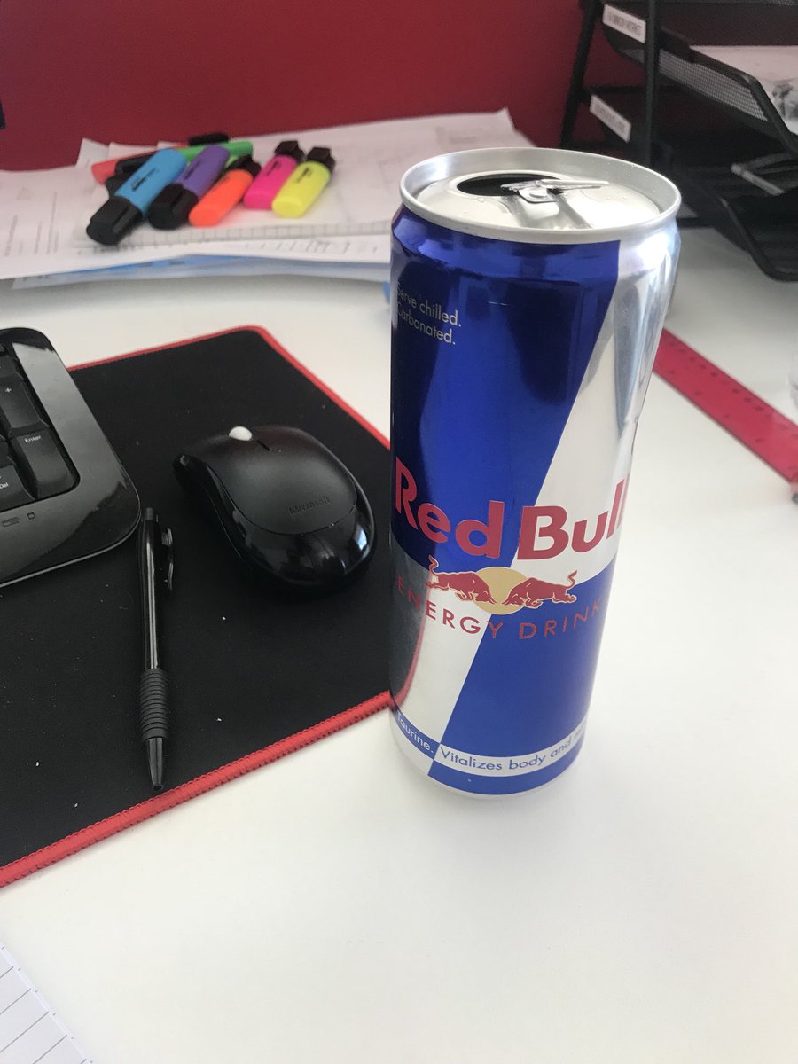 Bowden216's tweet photo. When your in work and got nothing in you.... large red bull needed!! #RedBull #Work #tired https://t.co/50SifCqB20