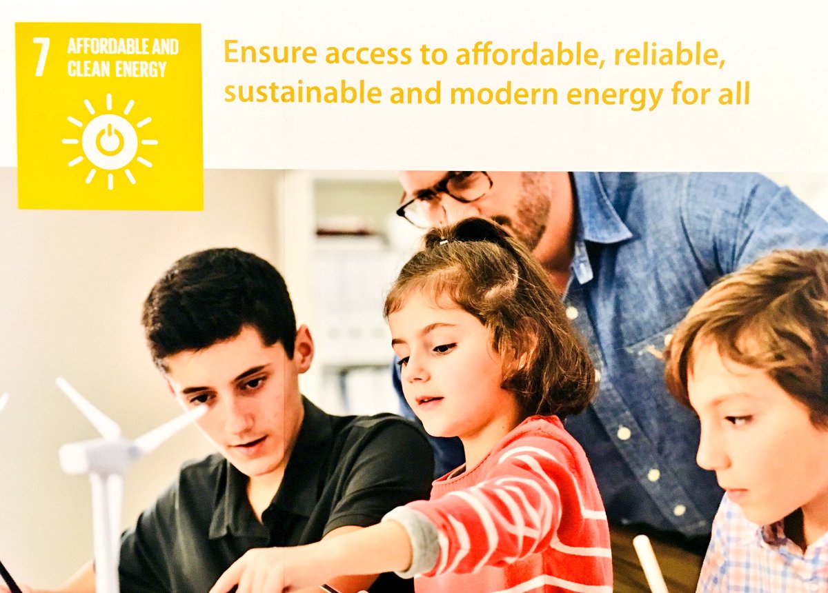 Did you know that <a href="/Allianz/">Allianz</a> has invested more than 5.6 billion EUR of equity and debt into renewable energy projects worldwide, contributing to #SDG7 ? 🌎☀️🌬<a href="/GlobalCompactDE/">UN Global Compact Network Germany</a> <a href="/GlobalGoalsUN/">Global Goals</a>