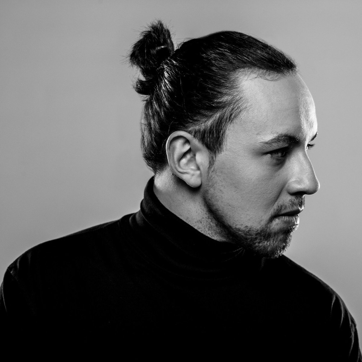 Computer_Drama's tweet photo. Let's meet @BobbyMakariev. An allround actor, from The Amsterdam Dungeon to the film Red Heart, Blank Face. Read all about him on our website: https://t.co/01Y4ZtTtsh. Bobby plays Topher, soon you will meet him too. #theatre #TheIP #computerdrama #privacy #amsterdam https://t.co/95X6SMd4qi