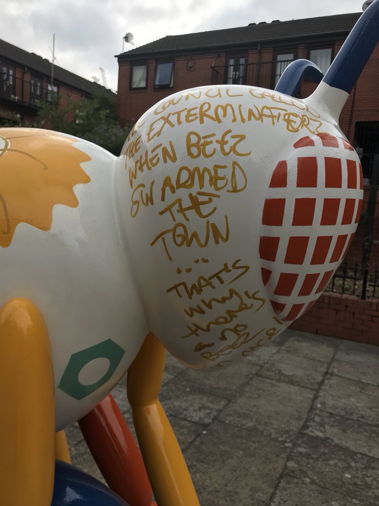 Crazy⁉️- how long did it take for some tosser to do this to one of our bees? @beeinthecitymcr                             We are their guardians- please be vigilant. #BeeintheCity 😡