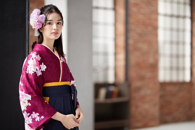 京都きもの友禅 公式 さん がハッシュタグ 袴 をつけたツイート一覧 1 Whotwi グラフィカルtwitter分析