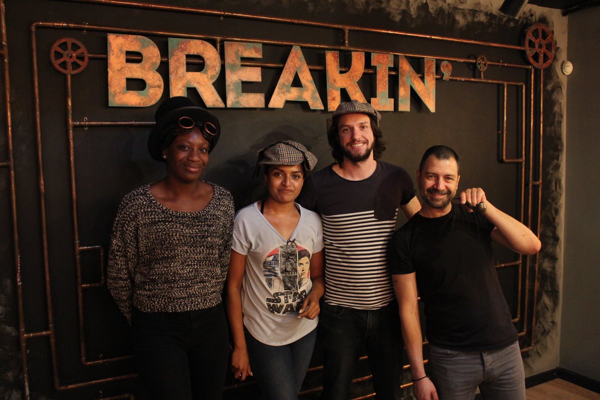 SJP_media's tweet photo. Our idea of playtime is attempting @BreakinEscape....locked in a room and trying to escape. Only three of the four teams got out. #mediaprofs https://t.co/sCeJtKVH9V