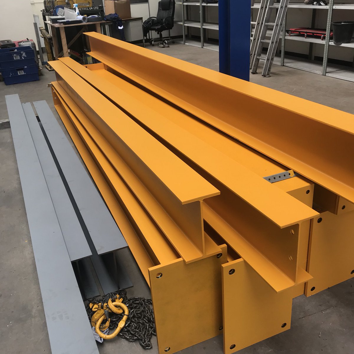 Cranes-UK tweet media