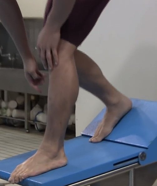 ট ইট র Rui スポーツ男子４ 裸足 男 フェチ