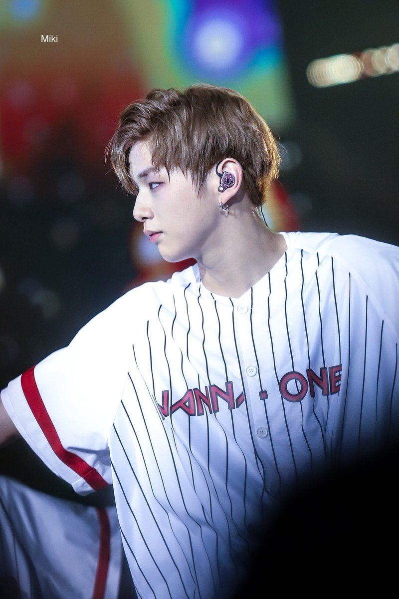 _whatever6789's tweet photo. 180721 #WannaOneinKL #WannaOneWorldTourinKL #강다니엘 #강다넬 #다넬 #Kangdaniel #daniel #워나원 #wannaone https://t.co/Z9c3Uj8oSS