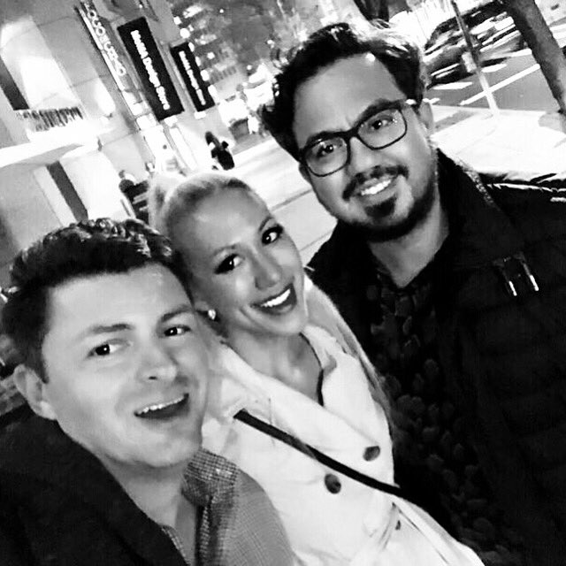 janiceronan's tweet photo. A New York Minute With The King Of Waves Himself #mustafaavci ๐ฝโ Can't wait to try his new line of pro tools! #mustafaavciprotools โค๏ธ #celebritystylist #beauty #hair #hairstyles #hairstylist #newyork #kingofwaves #waves #mua @matrixfamily @BrazBondBuilder https://t.co/c9wsTEOZcy